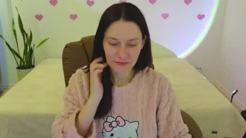 annaabels online show from February 23, 6:44 am