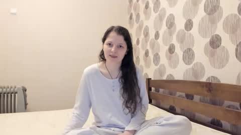 Snapshot of annaahcharm chatting on May 4, 2:18 am annaahcharm online show from May 4, 2:18 am