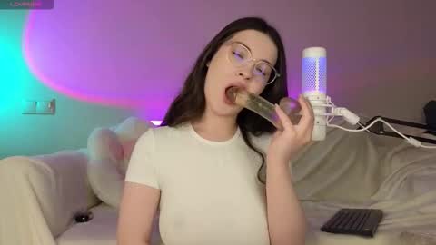 Snapshot of annaaoki chatting on October 7, 5:26 am AnnaAoki online show from October 7, 5:26 am