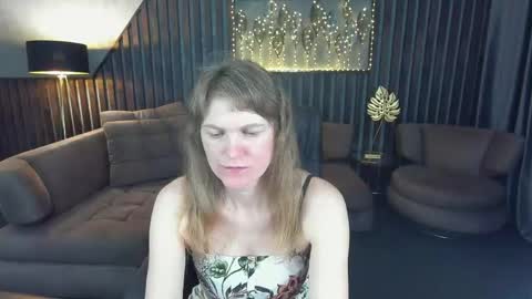 Snapshot of annabel_xxx chatting on April 23, 5:59 pm Annabel online show from April 23, 5:59 pm