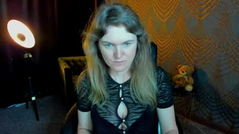 Snapshot of annabel_xxx chatting on May 14, 5:42 pm Annabel online show from May 14, 5:42 pm