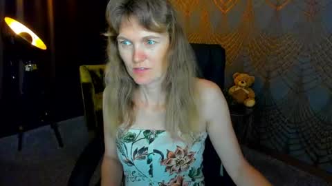 Annabel online show from July 19, 5:33 am