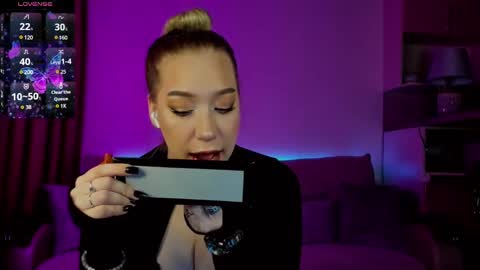 Annabelle online show from February 27, 2:54 pm