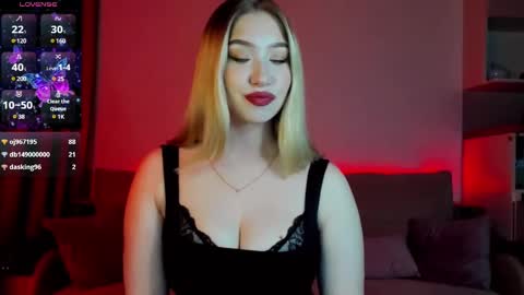 Annabelle online show from March 10, 4:57 pm