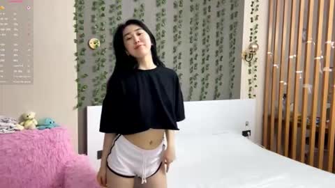 Aya  online show from February 9, 12:53 pm