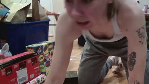 Snapshot of annabellemonroe69 chatting on December 16, 2:00 pm annabellemonroe69 online show from December 16, 2:00 pm