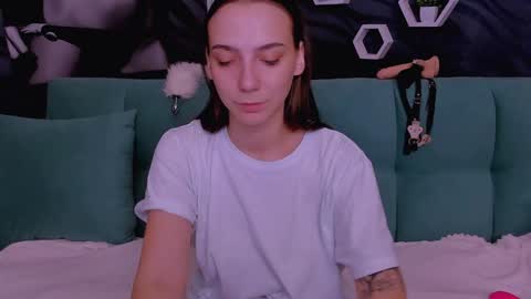 annabishop online show from January 23, 3:16 am