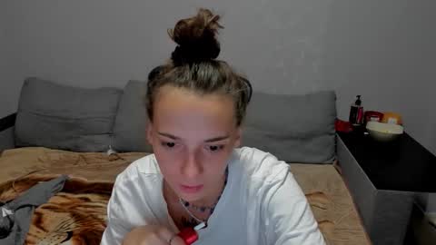 annabishop online show from December 4, 1:59 am