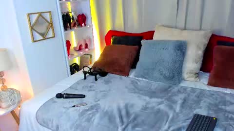 Anna online show from July 18, 3:11 am