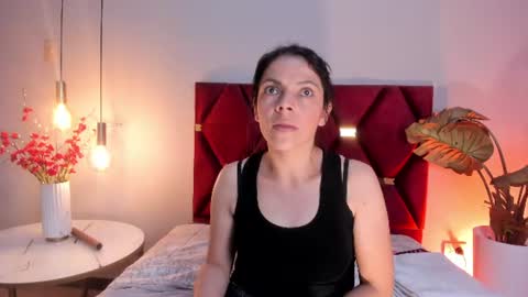 AnnaBrooks online show from June 14, 2:24 am