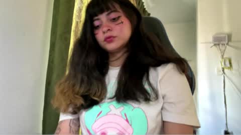 Anna online show from April 1, 7:33 pm