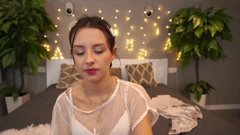 Snapshot of annaelys chatting on January 5, 12:20 am Anna online show from January 5, 12:20 am