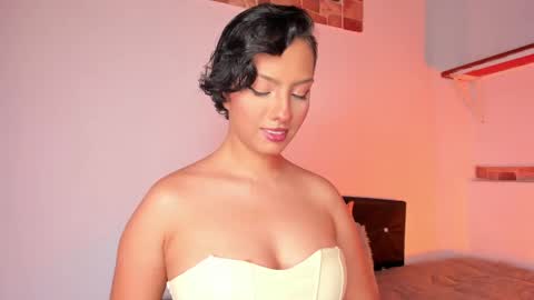 annafoox_ online show from September 23, 2:47 am