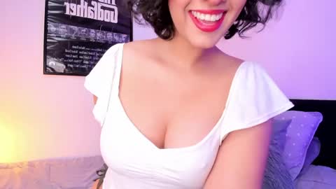 Snapshot of annafoox_ chatting on May 16, 12:48 pm annafoox_ online show from May 16, 12:48 pm