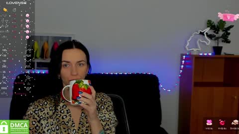 Snapshot of annakillian_kiss chatting on February 8, 6:33 am Anna online show from February 8, 6:33 am