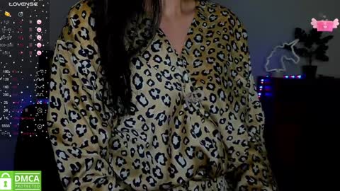 Snapshot of annakillian_kiss chatting on February 8, 9:35 am Anna online show from February 8, 9:35 am