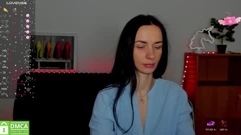 Snapshot of annakillian_kiss chatting on February 15, 9:38 am Anna online show from February 15, 9:38 am