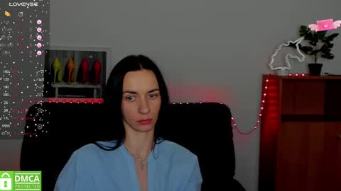 Snapshot of annakillian_kiss chatting on February 15, 12:43 pm Anna online show from February 15, 12:43 pm