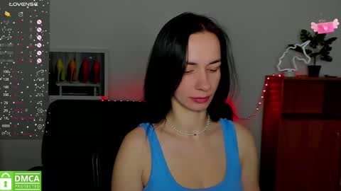 Snapshot of annakillian_kiss chatting on March 9, 6:39 am Anna online show from March 9, 6:39 am