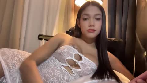 AshyElliston online show from January 10, 8:27 am