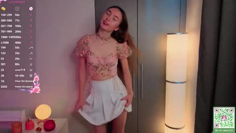 Holly Molly Im Polly online show from October 8, 6:11 am