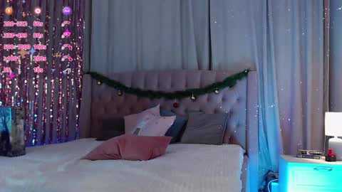 Snapshot of annamei_misa chatting on December 30, 11:37 am Misa online show from December 30, 11:37 am