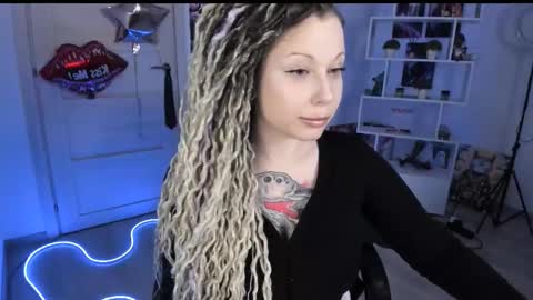 Snapshot of annanebula chatting on February 18, 2:57 pm Anna online show from February 18, 2:57 pm