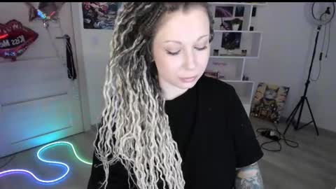 Snapshot of annanebula chatting on March 6, 7:21 pm Anna online show from March 6, 7:21 pm