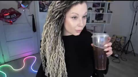 Snapshot of annanebula chatting on March 12, 1:23 am Anna online show from March 12, 1:23 am