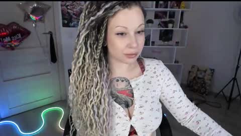 Snapshot of annanebula chatting on March 22, 2:48 am Anna online show from March 22, 2:48 am