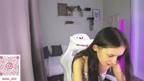 Snapshot of annaoddy chatting on August 8, 6:59 am Anna online show from August 8, 6:59 am