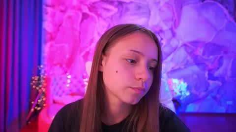 Snapshot of annapearlll chatting on September 13, 6:24 am Anna online show from September 13, 6:24 am