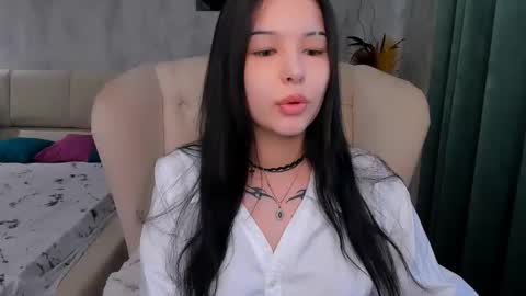 Snapshot of annarice chatting on October 23, 8:24 am Anna online show from October 23, 8:24 am