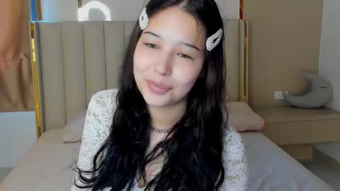 Snapshot of annarice chatting on November 16, 2:17 am Anna online show from November 16, 2:17 am