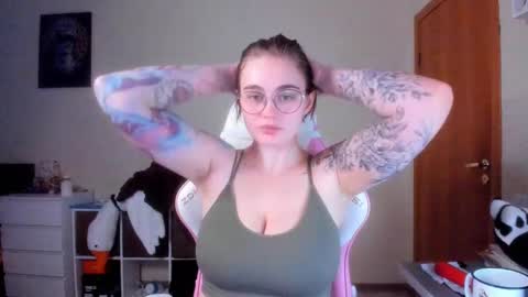 AnnaRoading online show from February 26, 4:03 am