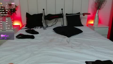 Snapshot of annaros_ chatting on March 5, 4:14 pm AnnaRos online show from March 5, 4:14 pm