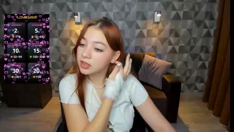 Snapshot of annastills chatting on October 14, 12:06 pm Anna online show from October 14, 12:06 pm