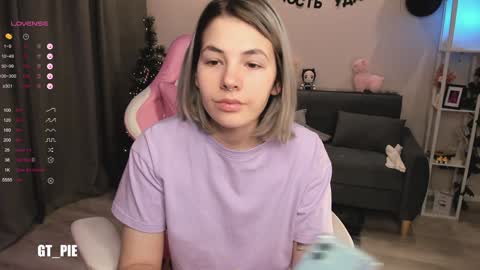 Anna online show from December 28, 9:40 pm