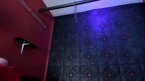 Snapshot of annavi_ chatting on May 4, 6:59 pm Annavi online show from May 4, 6:59 pm