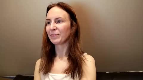 Anna online show from March 29, 8:20 pm