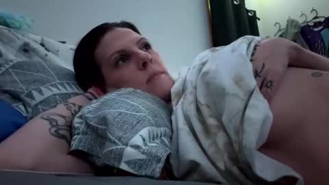 anne online show from November 20, 1:50 am