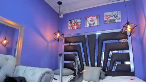 Anne online show from October 14, 7:58 pm