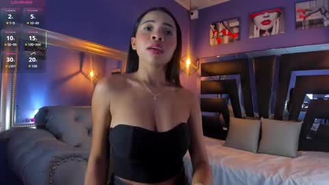 Anne online show from November 5, 5:46 pm