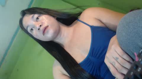 anne_hotaway online show from June 13, 6:22 am