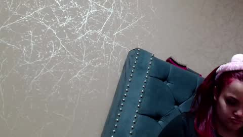       online show from October 17, 1:53 am