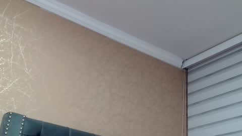       online show from February 20, 1:35 am