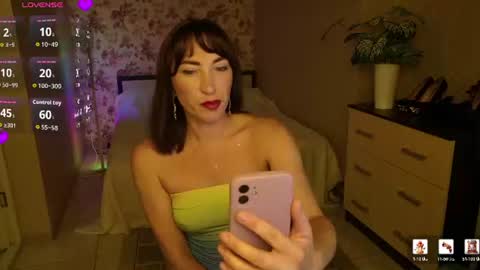 anne_karma online show from July 18, 8:45 pm
