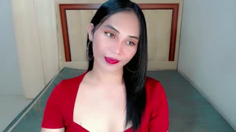 SWEET ANNE online show from December 3, 8:23 am