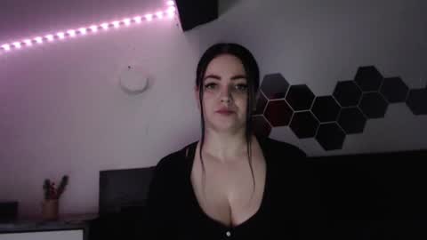 annebellee69 online show from February 16, 5:26 am