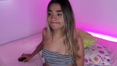 Snapshot of annebull_ chatting on September 15, 9:48 pm Anne online show from September 15, 9:48 pm